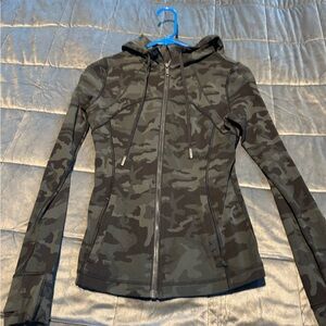 Lululemon Camouflage define jacket